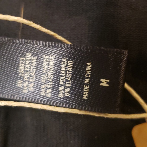 Skims Shapewear - Picture 3 of 3